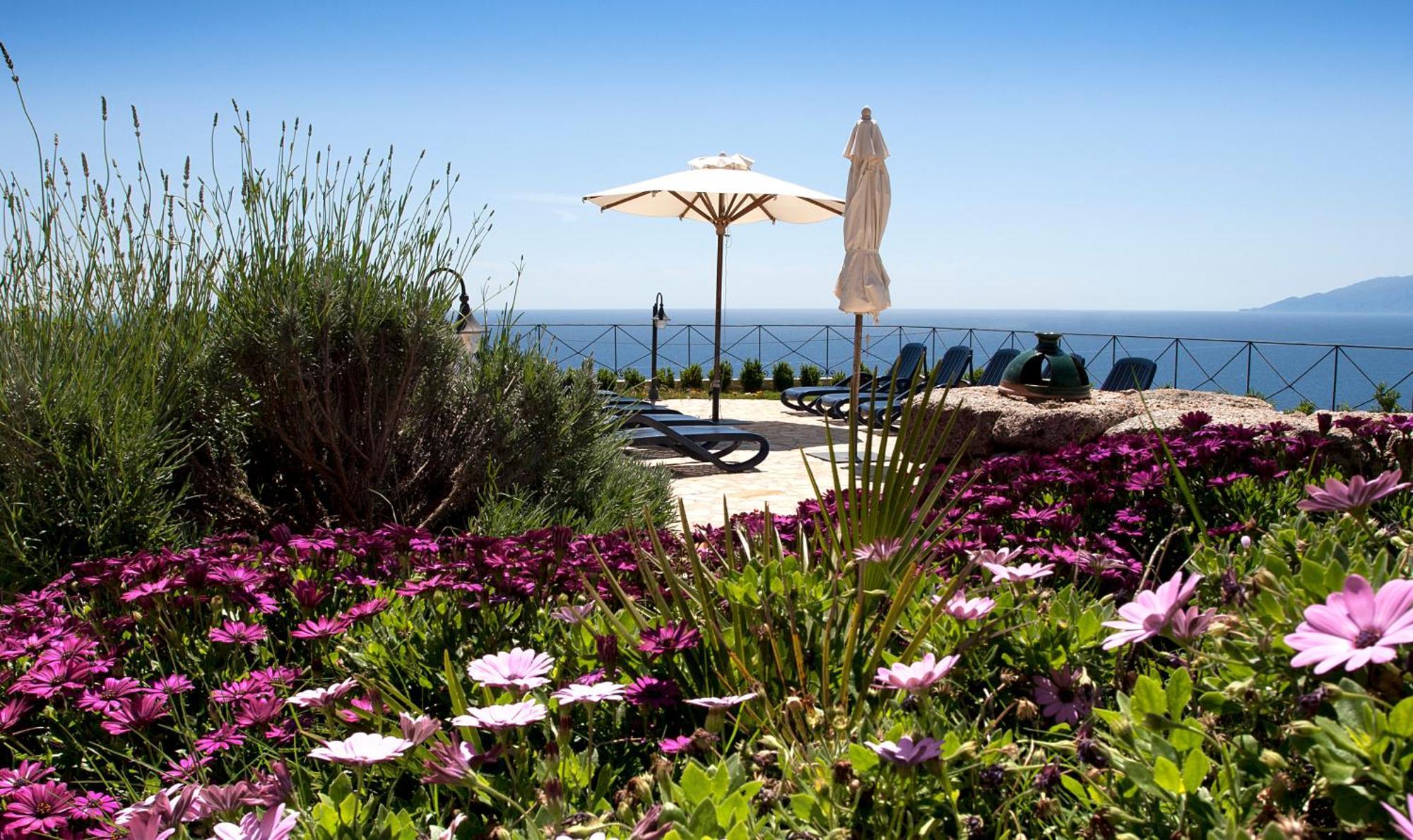 Hotel Villa Gustui Maris Cala Gonone Kültér fotó