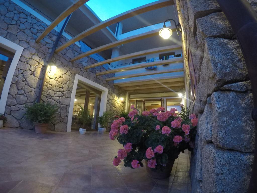 Hotel Villa Gustui Maris Cala Gonone Kültér fotó