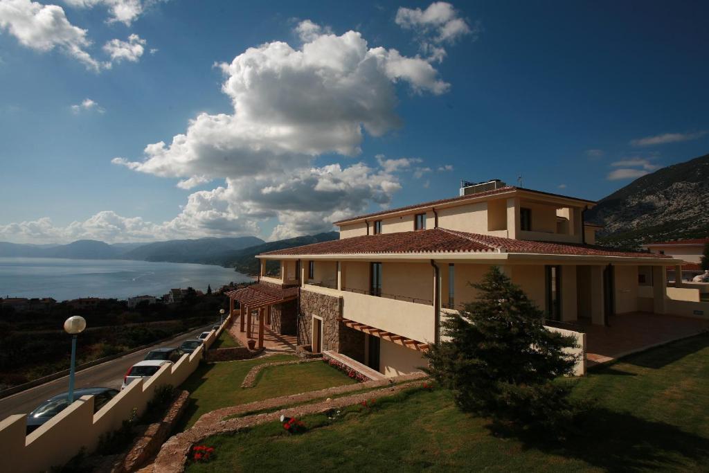 Hotel Villa Gustui Maris Cala Gonone Kültér fotó